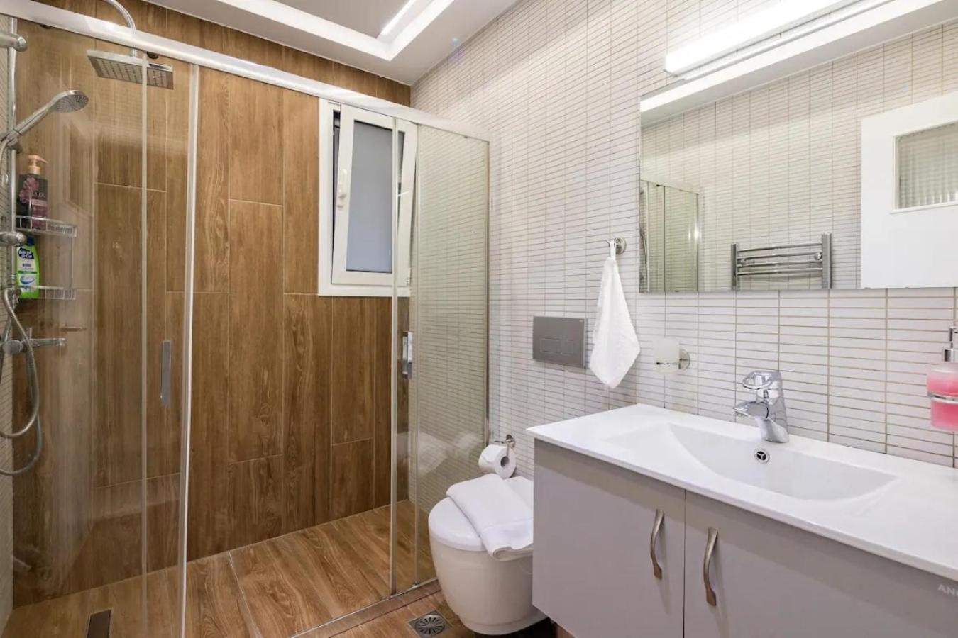Athenian Riviera Beach Apartment المظهر الخارجي الصورة